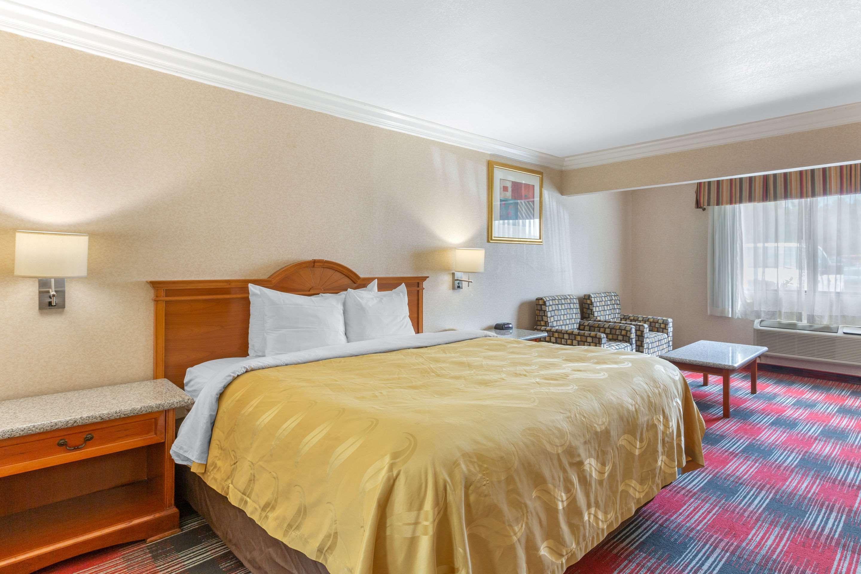 Quality Inn & Suites Oceanside Near Camp Pendleton Ngoại thất bức ảnh