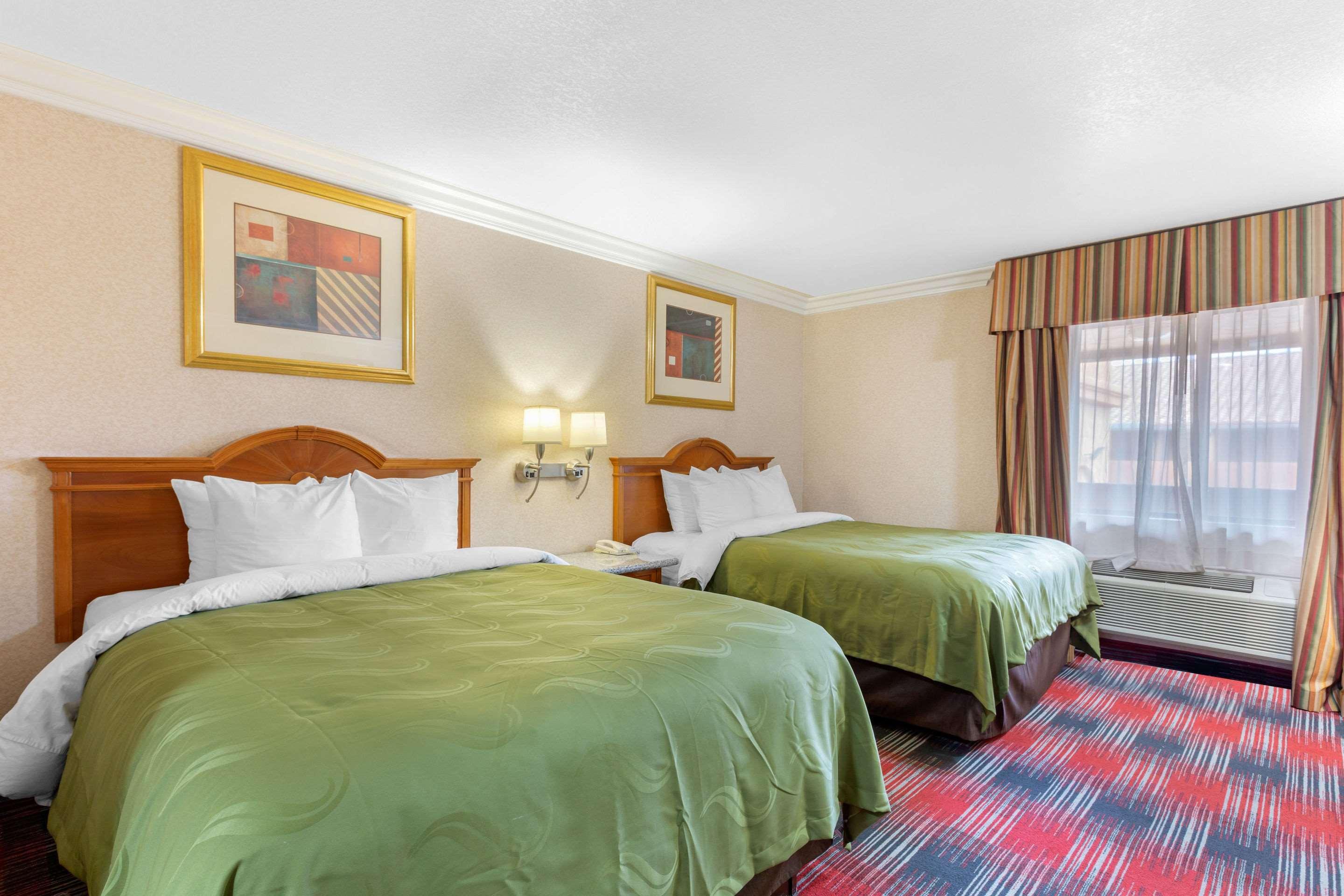 Quality Inn & Suites Oceanside Near Camp Pendleton Ngoại thất bức ảnh
